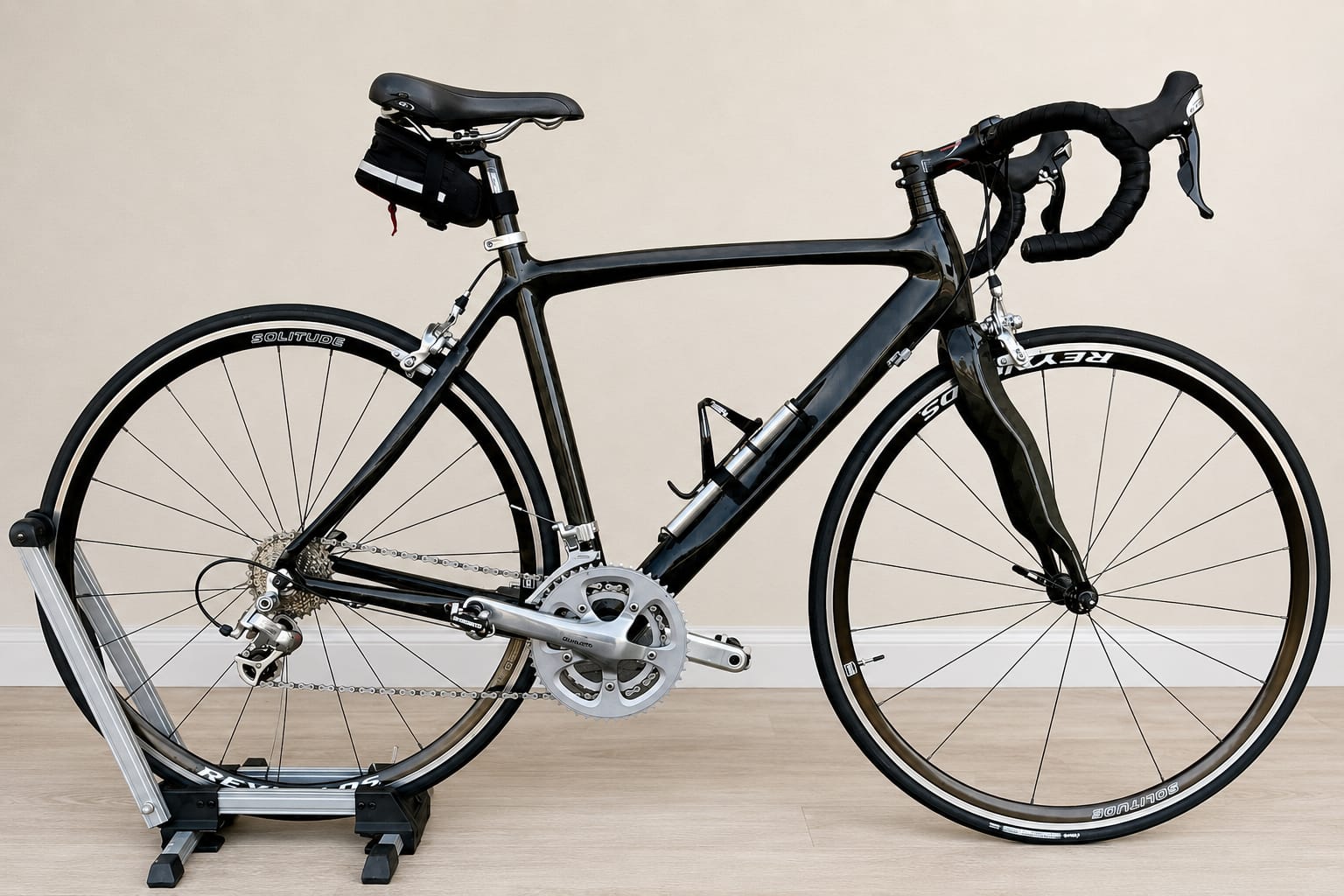 52cm, Full Carbon, High-end Road Bike | Ultegra | ~4’11”-5’9” | LOADED